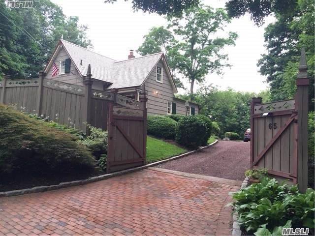 One Of A Kind Landmark Cricket Cottage On 1/2 Acre In The Beautiful Hamlet Of Oyster Bay. Custom Interior Millwork Throughout. Radiant Heat. Steam Humidifier. Completely Renovated And Professionally Landscaped. Seconds To Water And Shops.