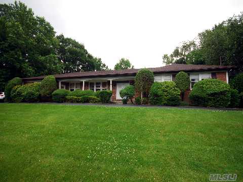 Welcome To This Sprawling Ranch Situated In The Presitigious Village Of Lake Success. This All Brick House Has Views Of The Lake From Both The Front And Back Of The House.It Has 5 Brs, 3.5 Baths, And Is Sitting On .69 Acres Of Park-Like Property.An Above-Ground Basement Leads To A Patio & The House Has 2-Car Attached Garage. This Community Offers  Golf,Pool, And Tennis