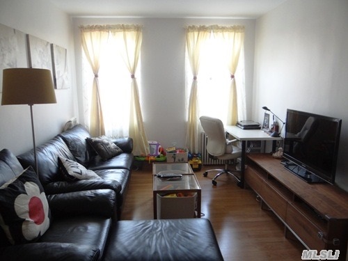 Excellent Spacious 1 Bedroom,  Updated Bath,  Recently Painted,  New Appliances,  Hardwood Floors. Lirr,  Bus Q31 & 27,  Qm3 To Nyc. Sun Drenched . 2 Double Closets,  1 Shoe Closet & 1 Storage Closet. Incl. Heat & Water. Close To All.