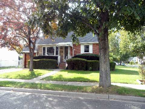 ***Owner Packing And Motivated! Beautiful Cape Cod W/Kitchen Incl. Ss Appliances, Wood Cabinets And Quartz Counters, Formal Dr,Alarmed, Igs, Updated Windows And Roof, Hardwood Floors Thruout, Full Finished Bsmt Incl. Den Area W/Wet Bar, 4 Brs, 2 Full Baths, Laundry Chute To Lndry Rm. All Information To Be Verified By Purchaser.  