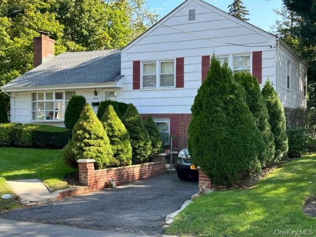 Single Family in Greenburgh - Chatterton  Westchester, NY 10530