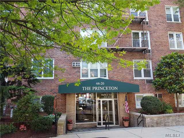 Fully Updated 1 Br W/Bath Co-Op In Beautiful Douglaston, New Ss Appliances, Granite Counter Tops, Corner Unit On 4 Floor, Convenient To Lirr. Parking Spot Deeded W/ Unit.