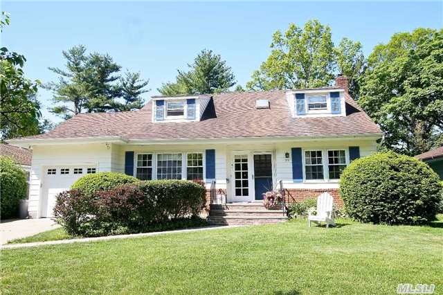 Spacious Colonial W/5 Brs/2 Baths Set On Quiet Cul-De-Sac.Lge Eik W/White Wood Cabinets.Pantry.Granite Island W/Seating.Lr. Dr Leads To Fam Rd W/Fpl, Sliding Drs To Patio & Private Flat Prop.Hw Flrs.New Windows.Cac.Gas Ht.Full Basemt, Playrm, Lndry.Near Rr & Town.Daly Elem.