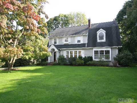 Plandome 5 Br, 3.5 Bath Colonial Overlooking The Village Green