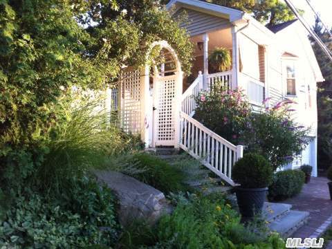 Just A Stone's Throw To Sea Cliff Beach, This Chic, Renovated 2-Bedroom Cottage With Cac,2-Car Gar And Elevator Offers Easy Living And Beautiful Water Views Of Hempstead Harbor.Proud Storm-Survivor As It Sits High Above Sea Level.Part Of The S.C. Garden Tour,This Fun Year-Round Getaway Offers Beautiful And Private Spaces Incl Lounge Areas And Hot Tub With Access From Mstr.