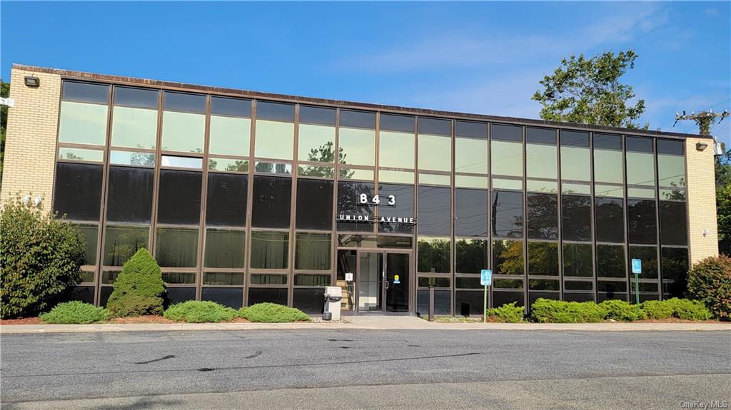 Commercial Lease in New Windsor - Union  Orange, NY 12553