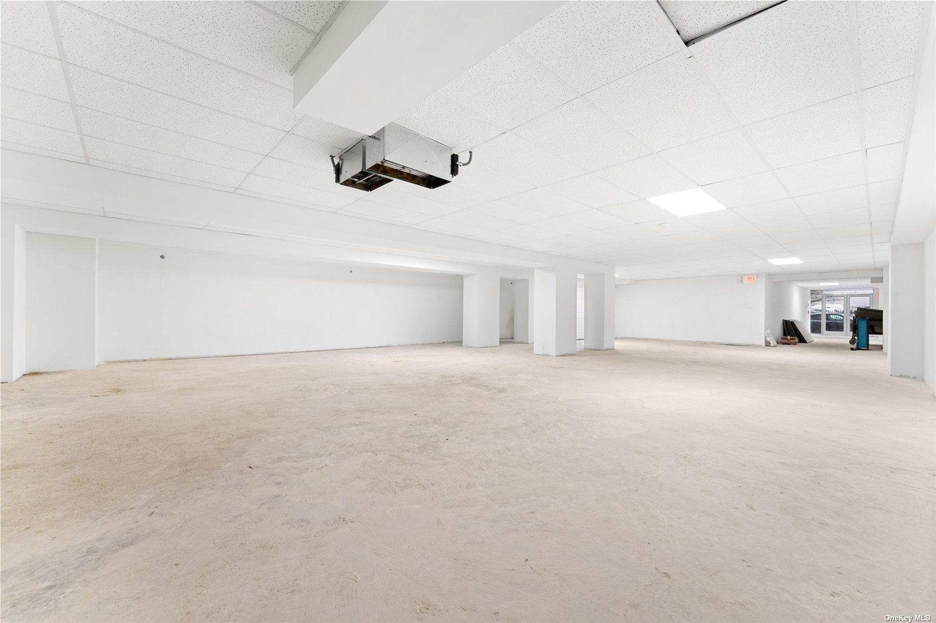 Commercial Lease in Flushing - 146th  Queens, NY 11354