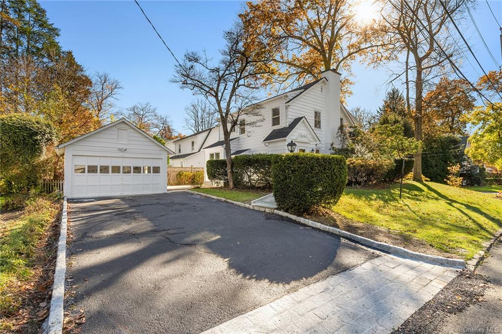 Single Family in Scarsdale - Hamilton  Westchester, NY 10583