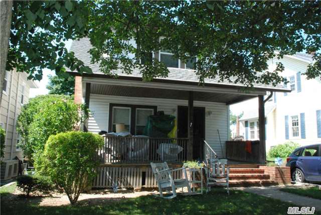 Front Porch Colonial On 40 X 100 Property In Park Section. Lr W Fireplace, Dr, Eik, 3 Bedrooms, 1 Bath, 1.5 Car Garage, Full Basement. House Being Sold As Is