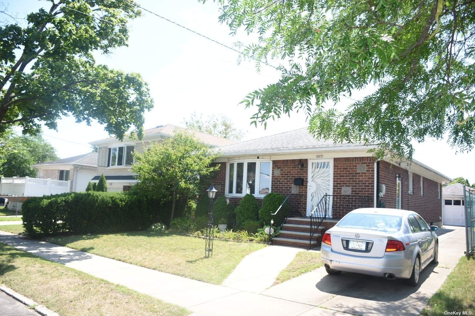 Single Family in Howard Beach - 159th  Queens, NY 11414