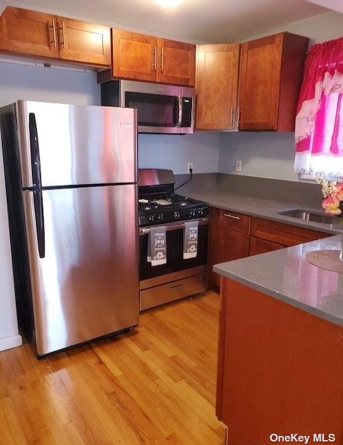 Apartment in Richmond Hill South - 134th  Queens, NY 11419