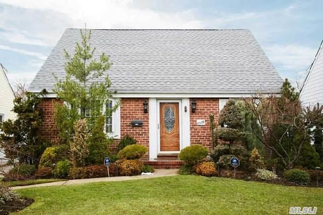 Excellent Condition One Family Brick In Great Location In Bayside. 3Brs,  2 Full Bath And Finished Basement. House Has A Large Family Room On First Floor. Det Garage,  Private Driveway And Back Yard.