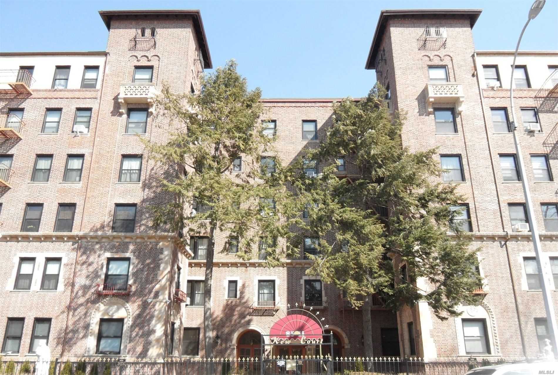 Great 1BR Co-op in the heart of beautiful Kew Gardens! Just a short distance to tons of neighborhood amenities, shops and restaurants, and the 121st St J & Z train station! Building allows Cats and Dogs, has a part-time doorman, courtyard and laundry in basement! This Is A Fannie Mae Homepath Property.