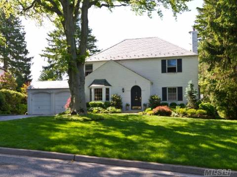 Totally Renovated Brick Colonial In Prestigious Strathmore Vanderbilt. Country Club Membership Offered.