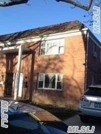 Nice Bright Brick Semi-Detached 2 Family House In The Heart Of Fresh Meadows. Near Cunnungham Park,  Walk To Bus/Shop. Express Buses To Manhattan. Qm7, 8/Q88