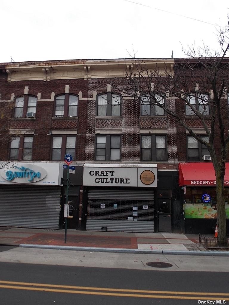 Business Opportunity in Ridgewood - Myrtle Ave  Queens, NY 11385
