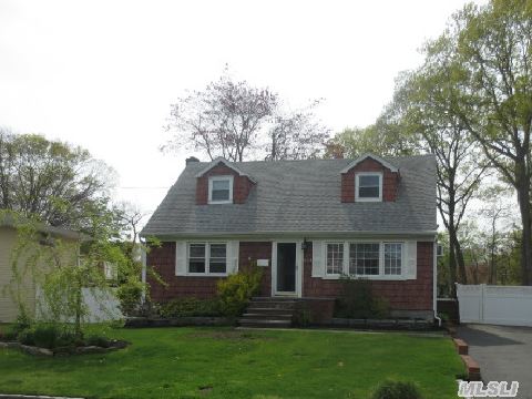 Expanded Cape, Beautifully Redone, 2 Bedrooms Downstairs, 2 Bedrooms Upstairs. Taxes W/Star $8,915.98