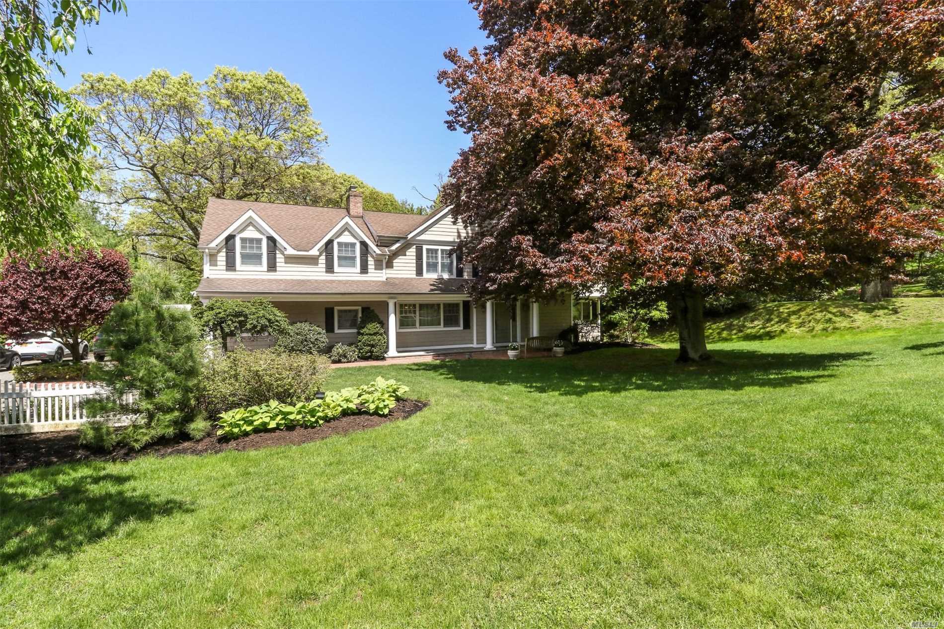 GORGEOUS home in The Gates of Woodbury. This exquisite 7 bedrm colonial is custom built & renovated to perfection. The gourmet Chef&rsquo;s kitchen has every amenity & opens to the XL Dining Rm w/fpl, Den w/fpl, Library w/bar & Living Rm. Entire house is GAS. The 2nd floor has a large Mster Ste w/fpl, balcony, luxury spa bath w/radiant ht + 2 HUGE WIC, in addition to 4 other bedrms & 3 baths + laundry (2 Ensuites). IG pool, paver patio & full house generator. Full bsmt - Syosset SD-- WW Elem/HBT.