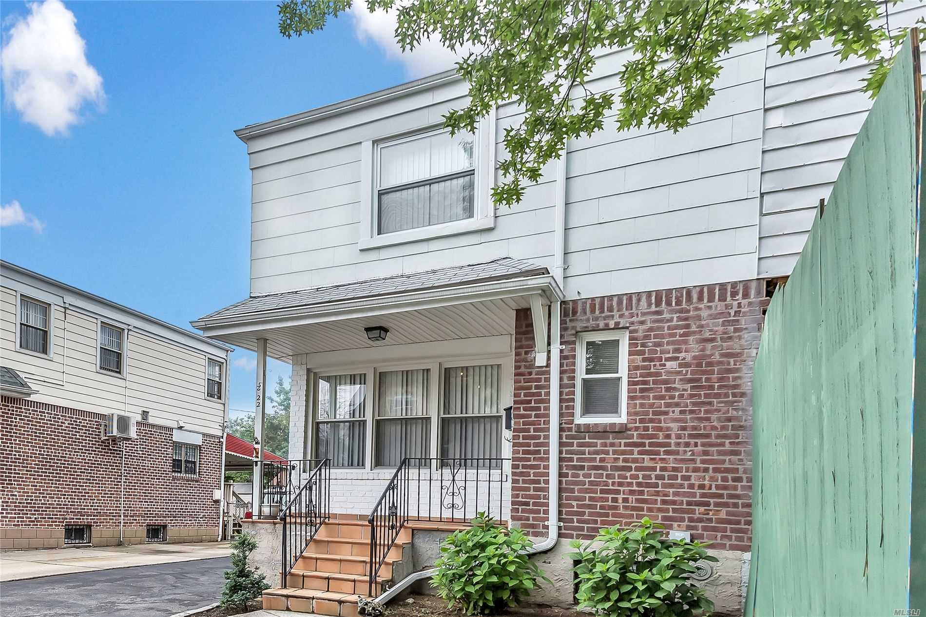 Beautiful Home w/ 3000 sqft of living space. LR, DR, EIK, Master BR, 2 BR 1 Full ! half Bath. Full BAsement w/Laundry A/C System is a Split System w/ 2 zones