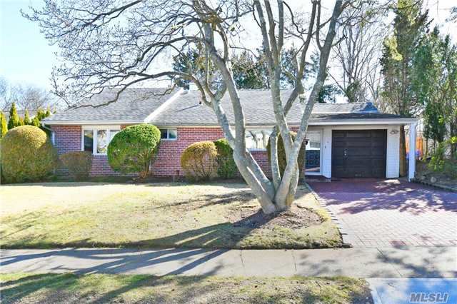 Great Price & Opportunity To Move Into Roxbury Neighborhood. Expanded Ranch Many Updates Open Concept...Beach & Golf Rights! Move In Ready!