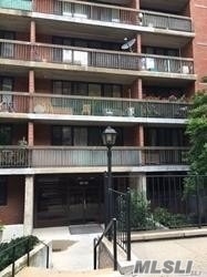 Large Size Studio Apt With Sliding Door To Balcony. Facing South. Approximately 600 Sqft. Hardwood Floor, Split Air Conditioning Unit (Hot & Cold), Minutes To Subway.