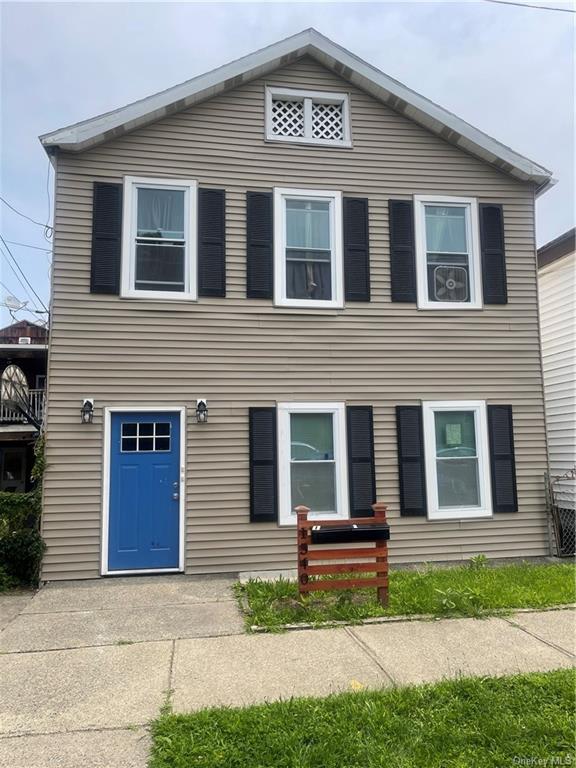 Single Family in Watervliet - 5th  Out Of Area, NY 12189