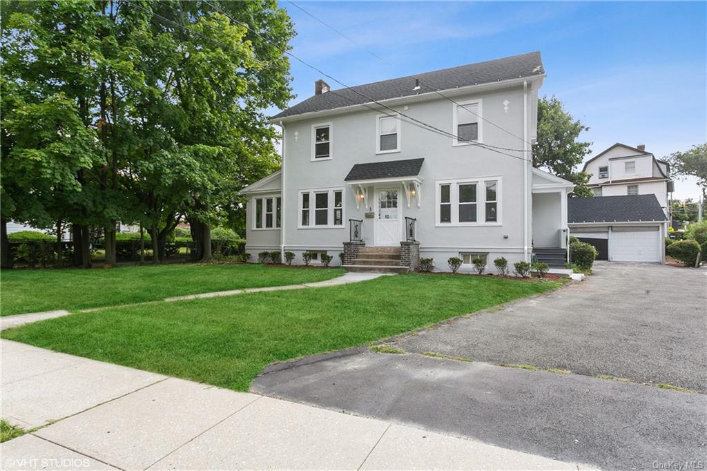 Single Family in White Plains - Lynton  Westchester, NY 10606