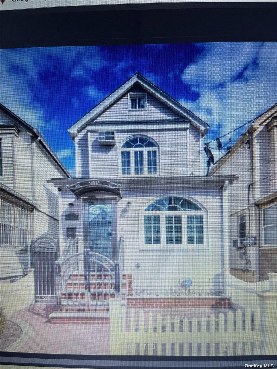 Listing in Richmond Hill, NY