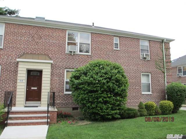 Spacious ,  One Br,  Lower Unit,  Located In A Well Maintained Garden Development. Low Maintenance. Walking Distance To Shopping,  Transportation And Houses Of Worship