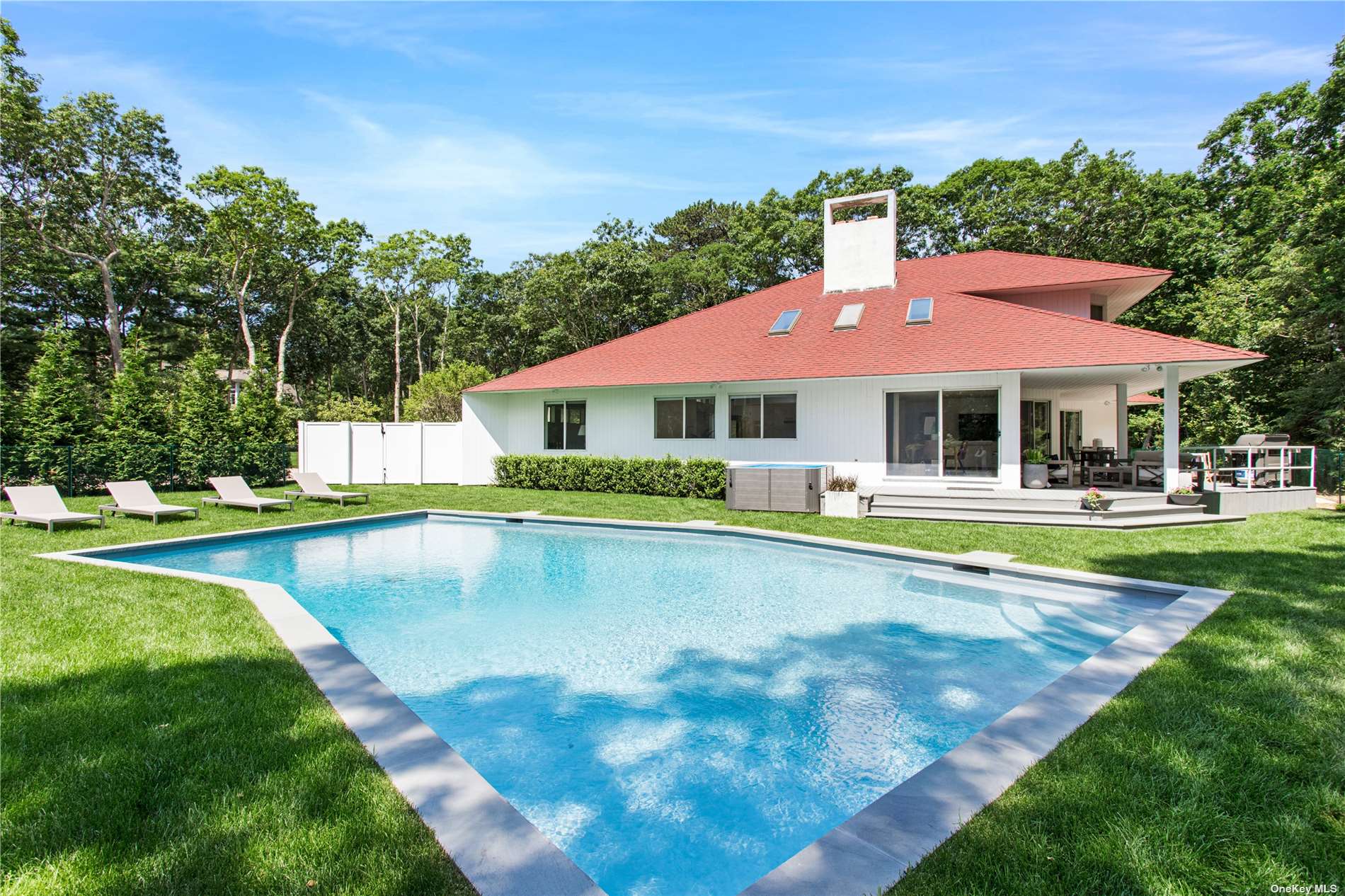 House in Quogue - Lakewood  Suffolk, NY 11959
