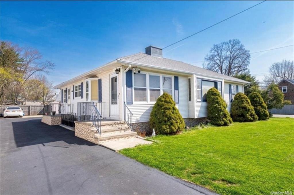 Two Family in Haverstraw - Lafayette  Rockland, NY 10993