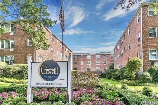 The Crescent Concierge Building: Quaint Village Of East Rockaway. Amenities: Gym, Party Room, Laundry Room, Outdoor Lounge & Parking Is Indoor($50) & Outdoor($35) - Not Included In Maintenance/Wait List. Only 35 Minutes Away From Nyc, Sunrise Highway, Long Island Railroad & Lots Of Shopping Areas.
