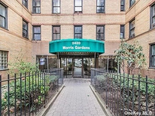 Apartment in Bronx - Morris  Bronx, NY 10468