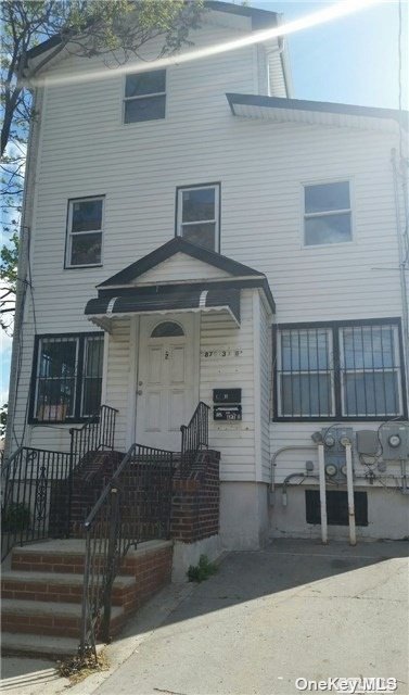 Apartment in Jamaica - 178th  Queens, NY 11432
