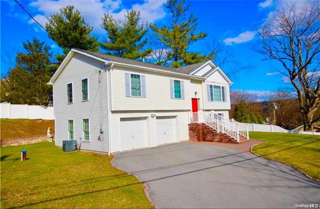 Single Family in Monroe - Lake Region  Orange, NY 10950