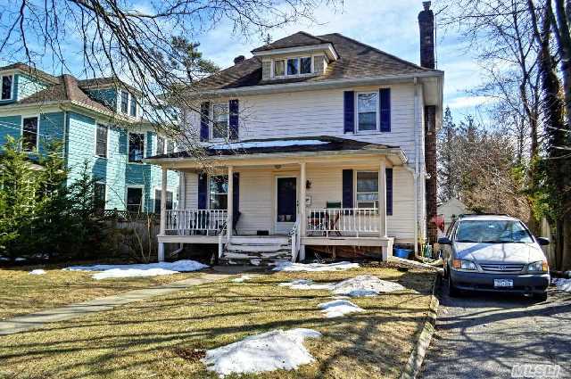 Charming Center Hall Colonial,  Soaring Ceilings W/Custom Moldings, Living Room W/Fpl,  Formal Dining Room,  Eik, Full Basement W Ose,  Hugh Back Yard, North Shore School District.