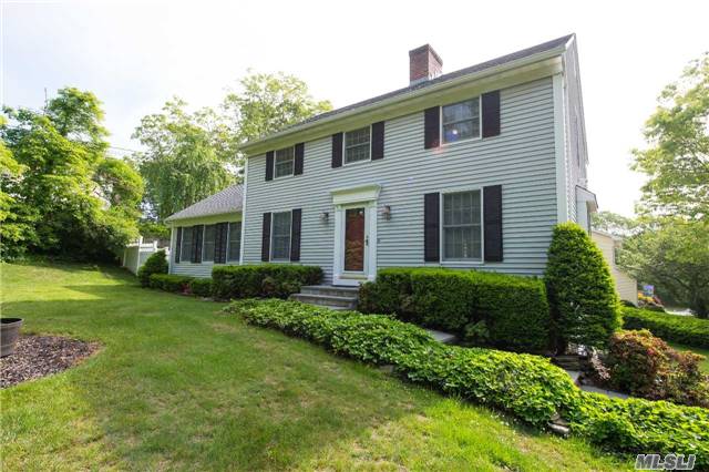 Bracken Built Beautifully Updated Colonial - Won&rsquo;t Last - Finished Basement W Ose- New Roof , Baths, Craftsman Kitchen Slow Closing , New Appliances , Solid Wood Doors, 20 X 20 Family Room W French Doors, Blue Stone Leading Up To Front Door, Completely Fenced Yard. Show And Sell!!!!! Central Vac.
