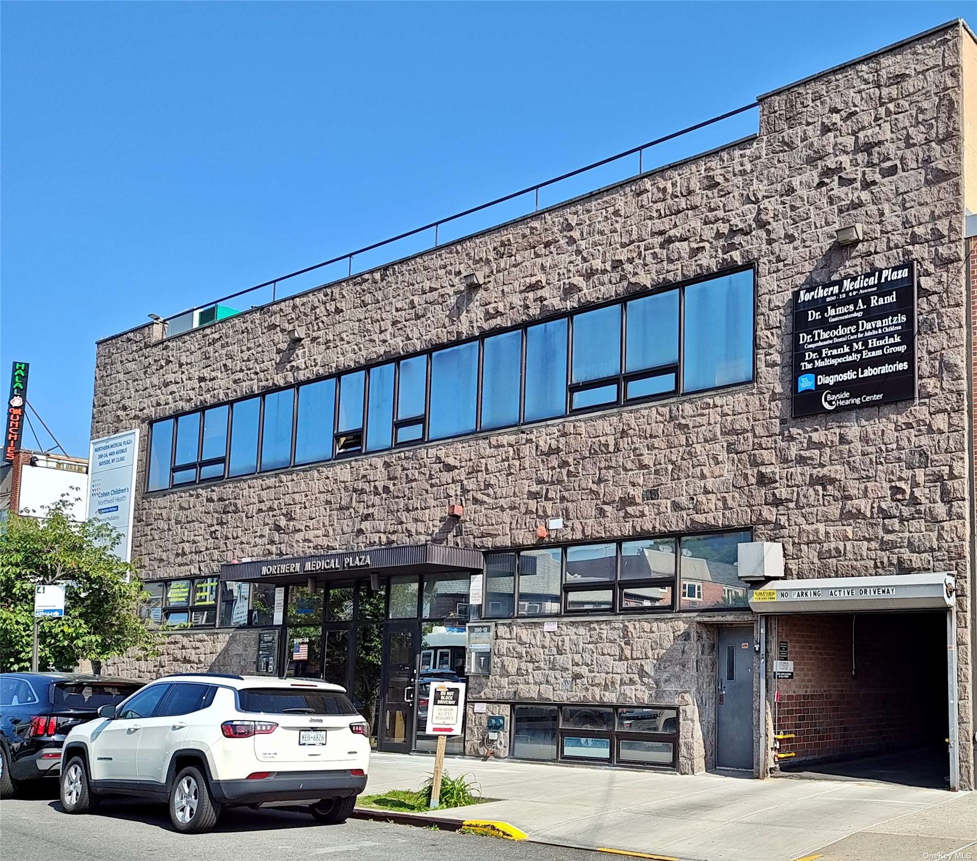 Commercial Lease in Bayside - 44th  Queens, NY 11361