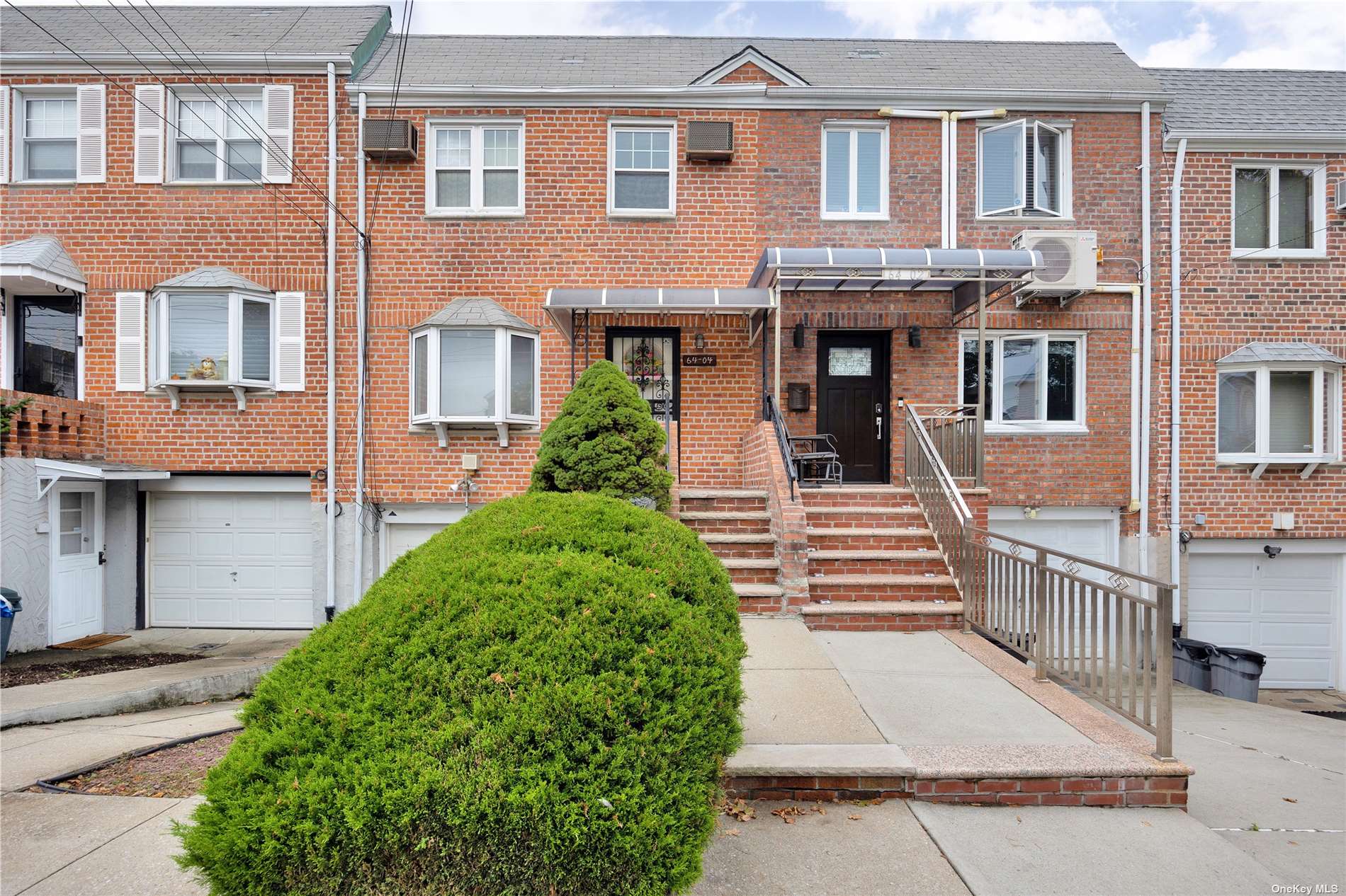 Single Family in Middle Village - 71st  Queens, NY 11379