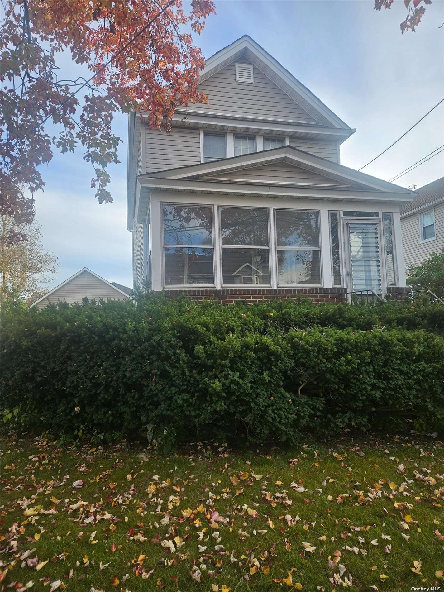 Single Family in Cedarhurst - Westminster  Nassau, NY 11516