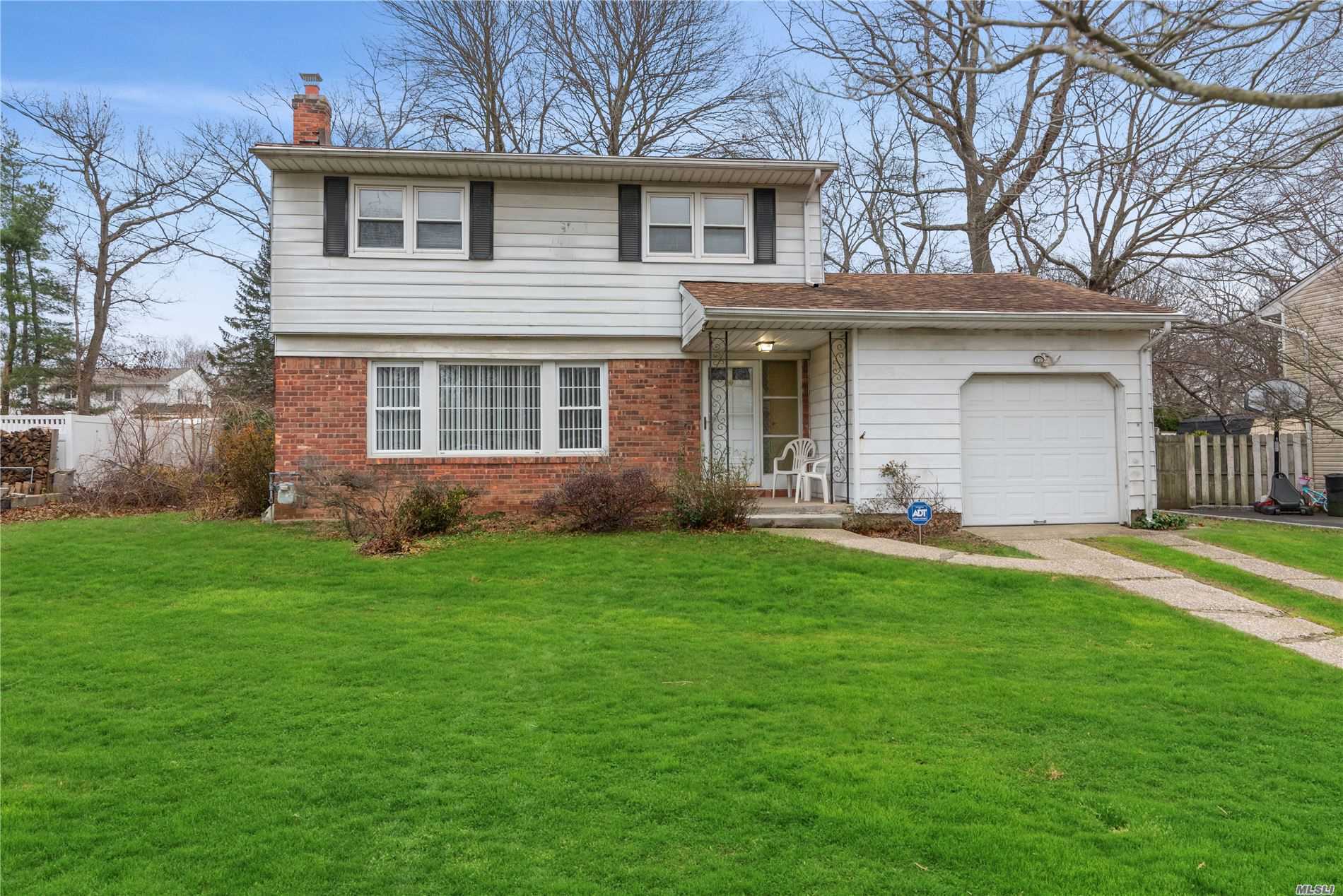 Hauppauge Colonial With 3 Bedrooms, 1.5 Bathrooms and 1 Car garage. Living Room & Dining Room. Eat-in Kitchen with Den. Wood Floors. Gas Heat & Cooking. Full Basement. 75X150=11, 250SF Lot. Large Backyard. Low Taxes! Great Mid-block Location!