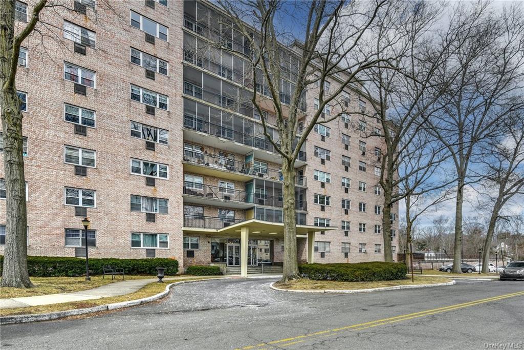 Condo in Bridgeport - Cratright  Out Of Area, NY 06604
