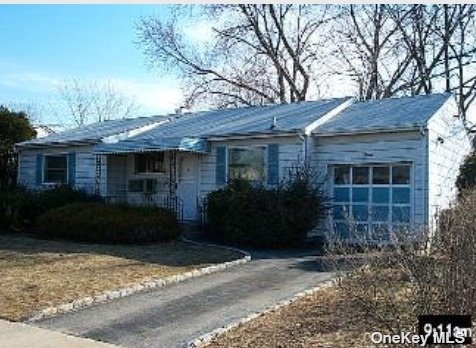 Listing in Plainview, NY