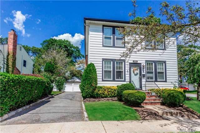 Mint 3 Bdrm 2 Full Bath Center Hall Colonial On Oversized Lot In Merrick Manor. Large Living Room, Den, Formal Dr, Stainless Kitchen, Large Master W/Huge Walk-In Closet, 2 Additional Bdrms, Full Bath, Wood Floors. Large Backyard. Great Block! Great House! Won&rsquo;t Last!