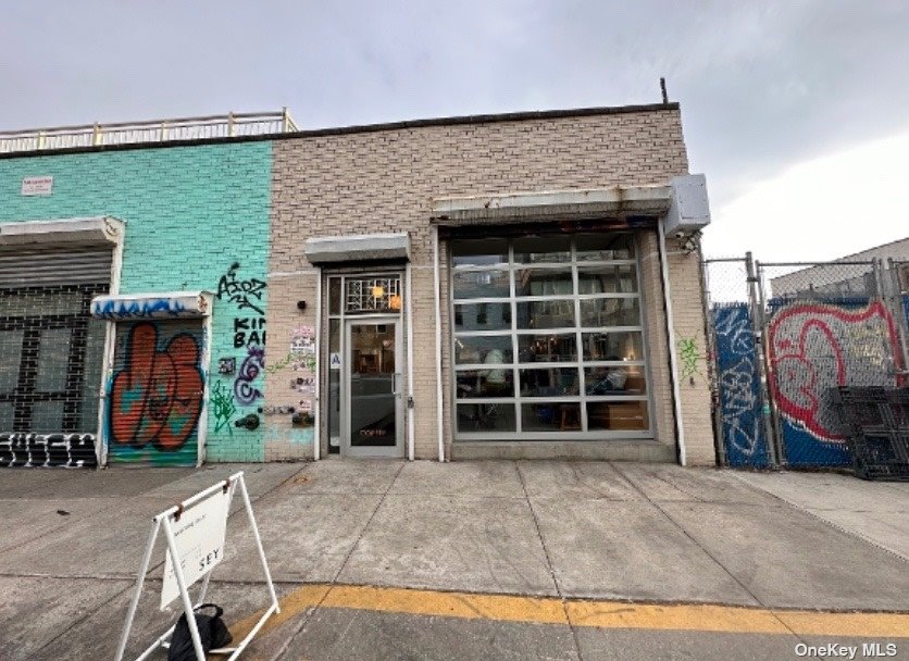 Commercial Sale in East Williamsburg - Grattan  Brooklyn, NY 11206