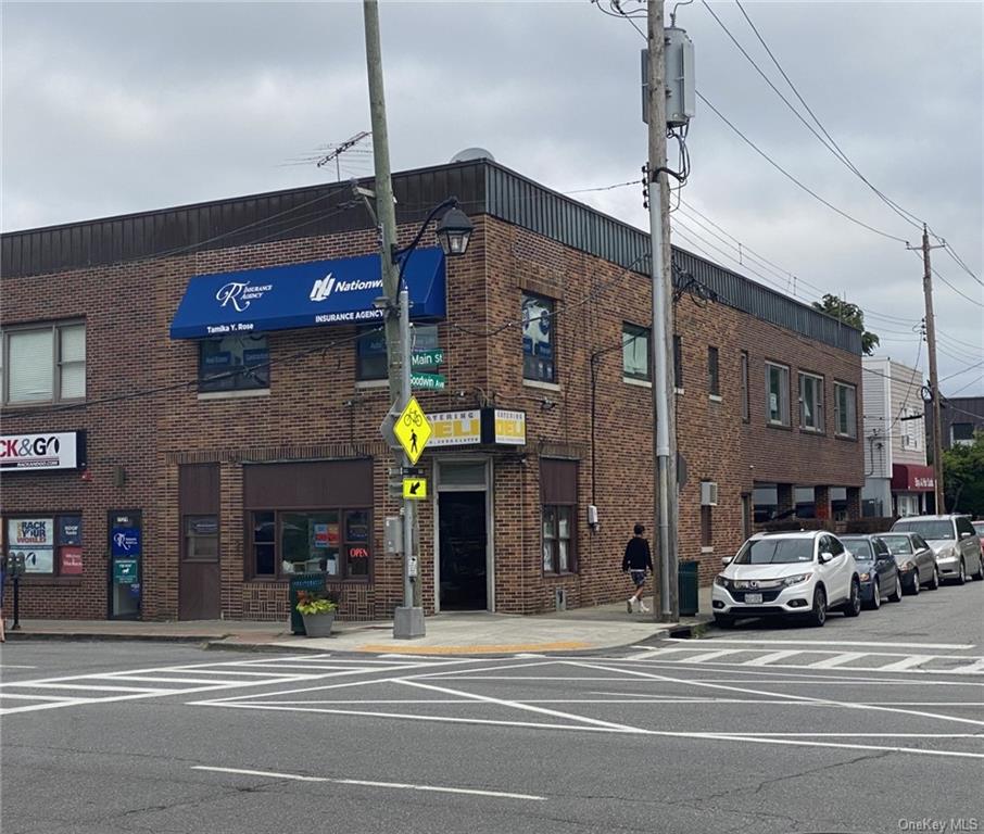 Commercial Lease in Greenburgh - Main  Westchester, NY 10523