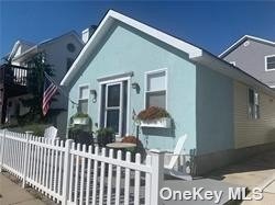 House in Long Beach - Virginia  Nassau, NY 11561