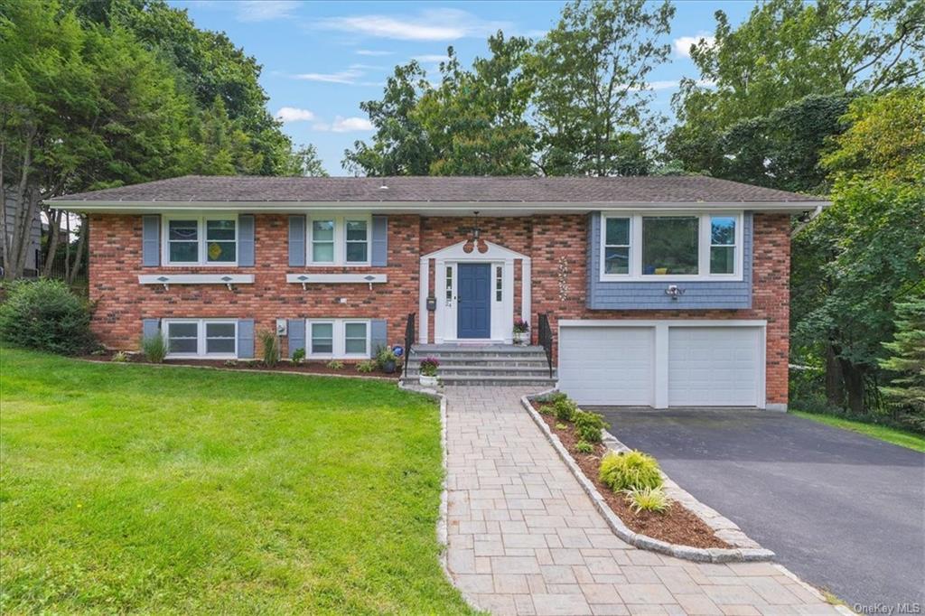 Single Family in Greenburgh - Sycamore  Westchester, NY 10533