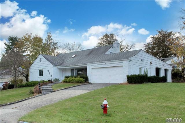 Sundrenched Sprawling Expanded Ranch On Corner Property In Saddle Rock. Great Location. 1 Block Away From The Great Neck Library. 4 Bedrooms And 3 Baths. Sub Zero, Double Oven And Many More Appointments Saddle Rock Pool And Tennis. Great Neck Rail Road Into The City 23 Minutes.