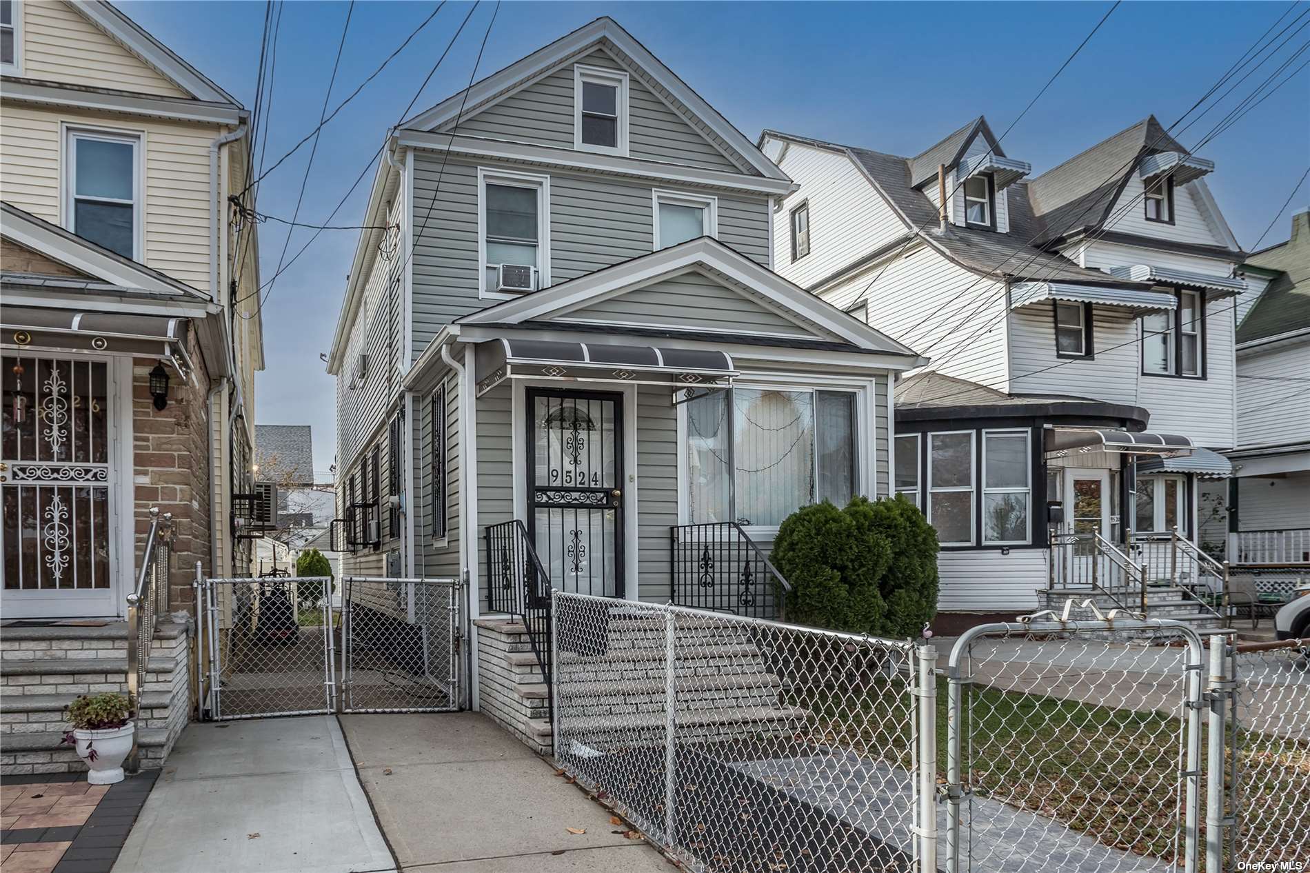 Single Family in Richmond Hill South - 121st  Queens, NY 11419